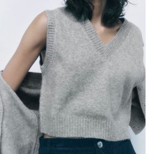 Zara | Grey Vest Knit NWOT